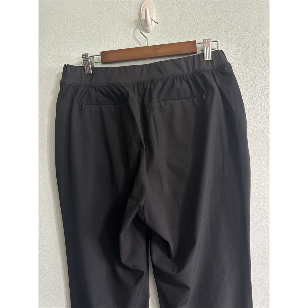 Tommy Bahama Everyday Active Lightweight Pant size Large in Black - Picture 5 of 9